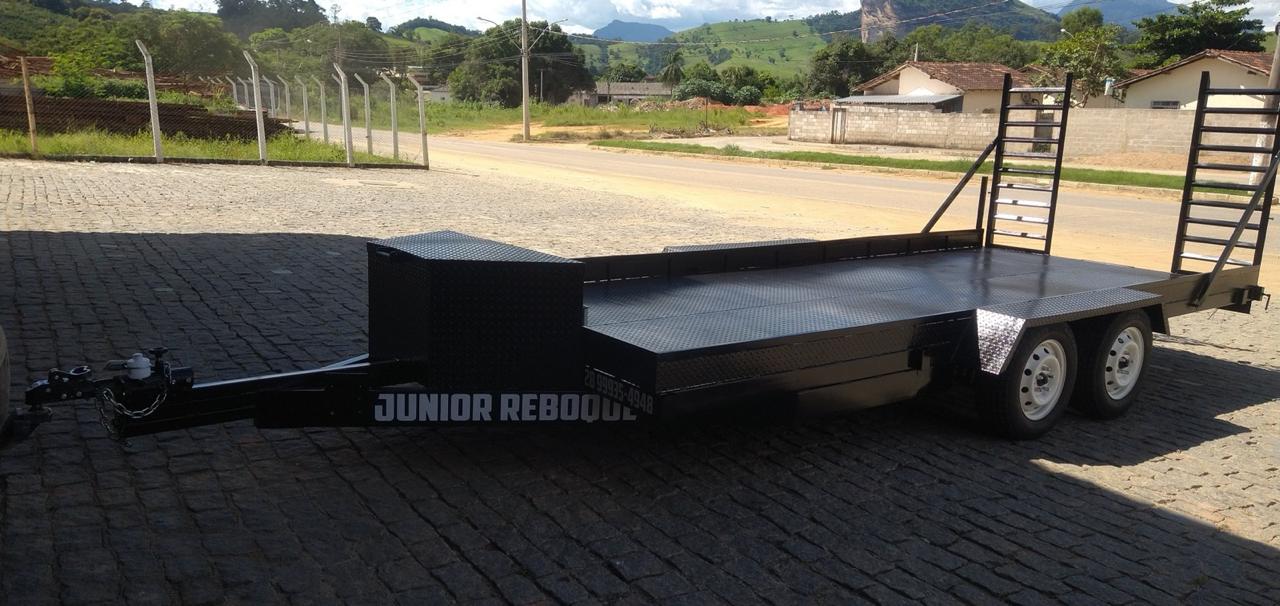 Reboque plataforma preto sob medida fabricado pela Junior Reboques